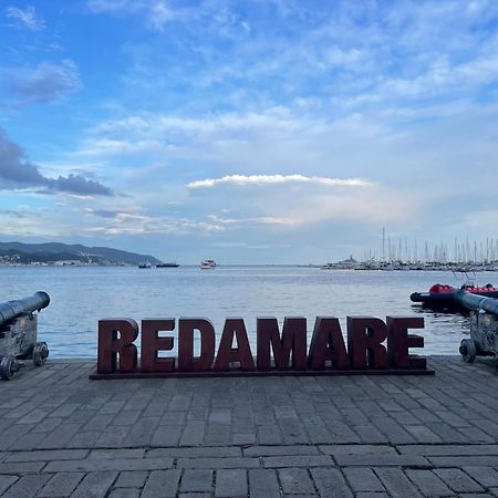 Appartamento Con Parcheggio Vicino Alla Stazione E Centro La Spezia Extérieur photo