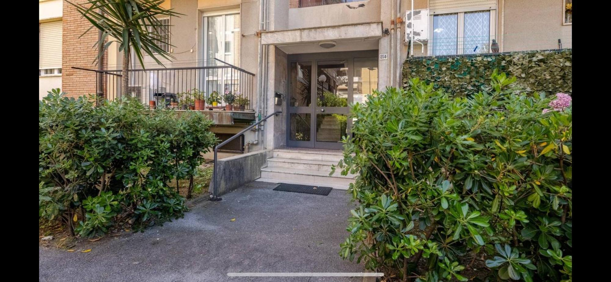 Appartamento Con Parcheggio Vicino Alla Stazione E Centro La Spezia Extérieur photo